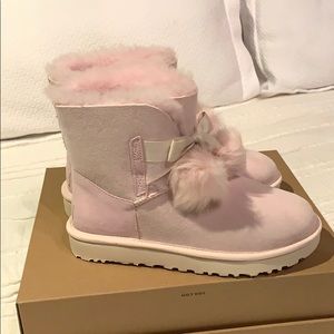 UGG W Gita Size 8